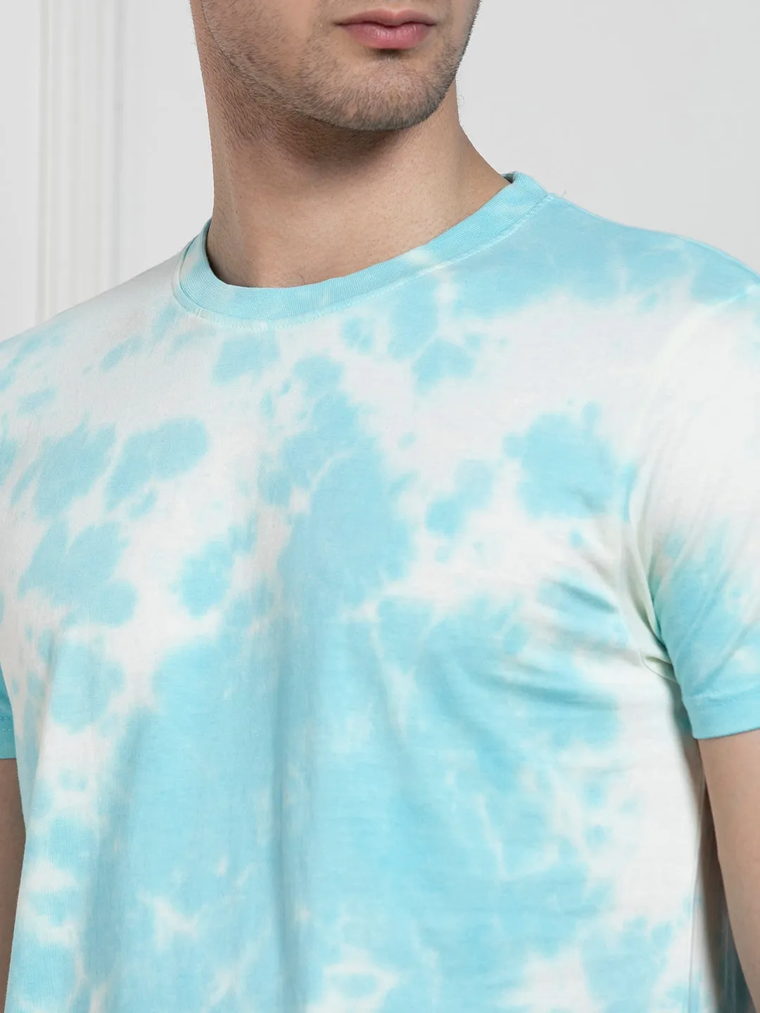 Men's Blue Round Neck Dyed Regular Fit T-Shirt