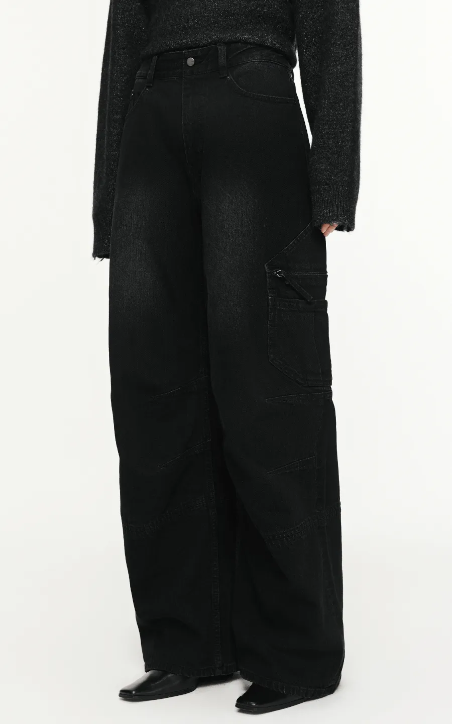 Pants / JNBY Relaxed Extra Long Cargo Jeans