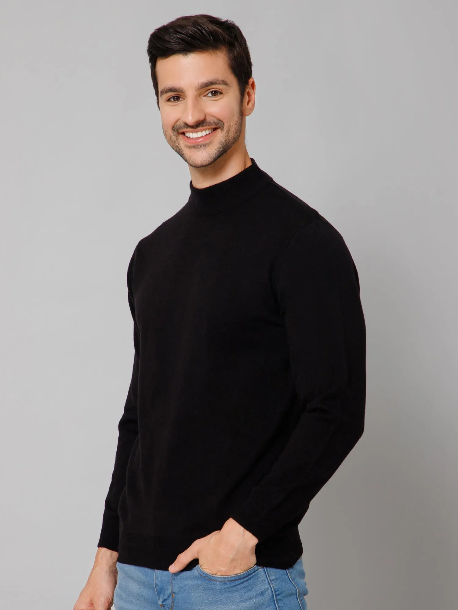 Solid Black Full Sleeves Round Neck Regular Fit Casual Sweater for Men