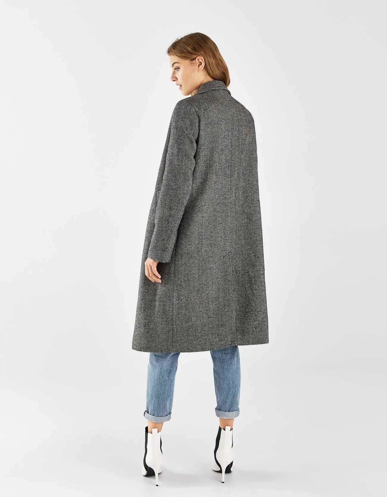 Straight long coat